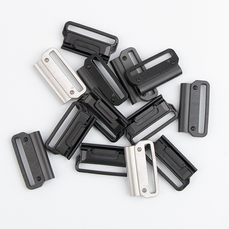 محولات سوار الساعة لغارمين تاك - مراجعة Watch Band Connector وسعره